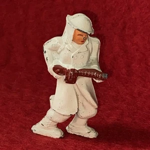 Manoil ? Lead Toy Navy Soldier In White Snow Shoes Skier Poles w/ Machine Gun - Picture 1 of 6