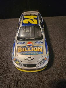 Jeff Gordon #24 2001 Pepsi Play for a Billion Wheels Swivel Trunk Opens Car - Picture 1 of 6