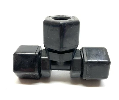 Parker P8TU8 Compression Style Plastic Tee Fitting 1/2"  - Image 1 of 3