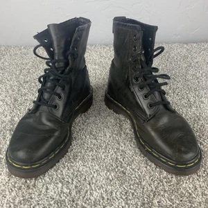 Vintage Dr. Martens Mädchen Kampfstiefel Gr. 3 schwarz Made in England Leder 1460 - Bild 1 von 10