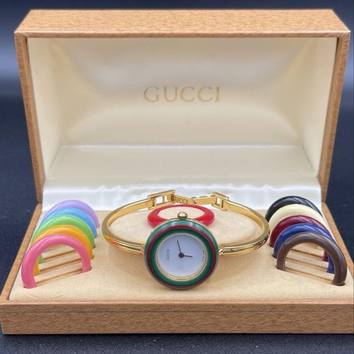 Orologio Gucci Lunetta Cambio 15 5cm Quadrante Swarovski Usatoe Ottimeioni Co Da