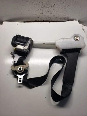 Cinturón de seguridad cubo delantero VIN J 1er dígito construido en Japón se adapta 08-15 ROGUE 1355866 Foto 1 de 4