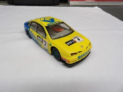 hornby hobbies 1/32 slot car  Renault elf #4 - Image 1 of 4