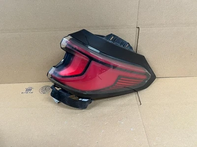 OEM 2024 2025 GMC ACADIA LED TAIL LIGHT RIGHT SIDE RH NICE!! - Image 1 of 4