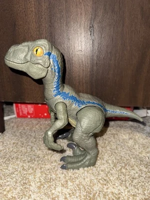 Jurassic World Primal Pal Azul Velociraptor Dinosaurio Dino Rivales Sonidos SIN PROBAR Foto 1 de 3