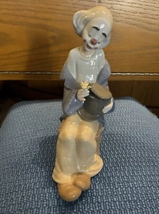 Nao by Lladro Porcelain Clown Figurine "Little Clown In Love" #1435  - 17.5 cm - Picture 1 of 7