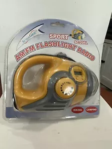 fm am flashlight radio New - Picture 1 of 2