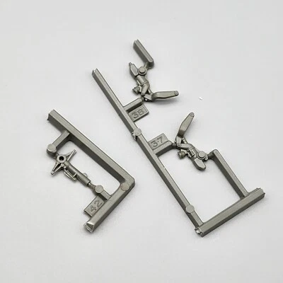 MPC 1/48 Sea Harrier FRS.1 Parts Landing Gear Arms #37 #38 #42 - Image 1 of 3