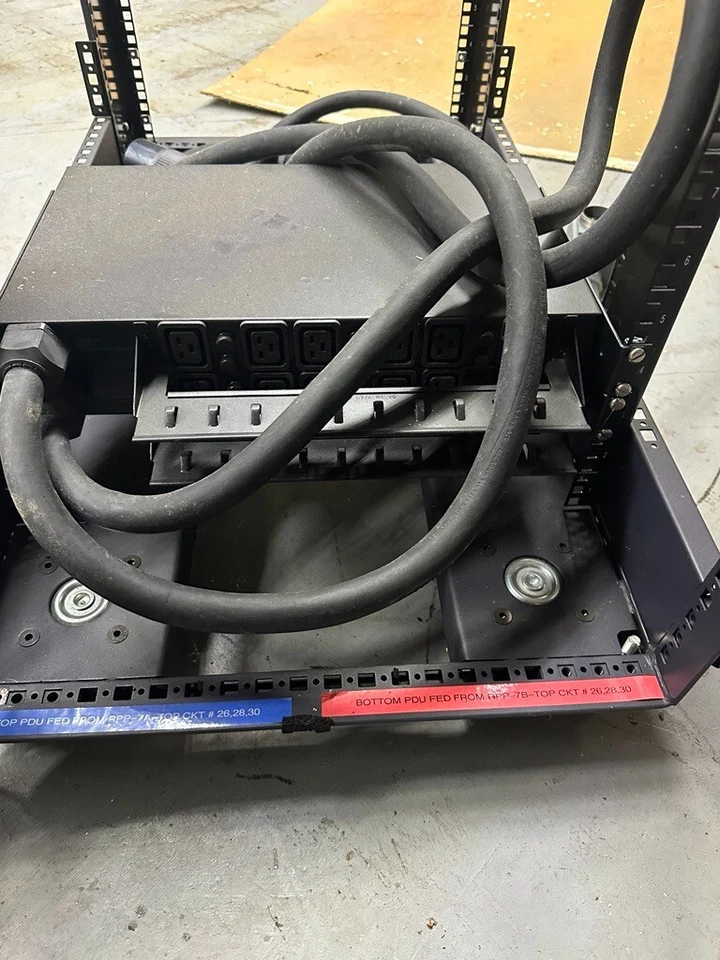 APC AP7516 Rack Mountable PDU, Basic, 1U, 14.4kW, 208V, (6) C19 - Image 1 of 1