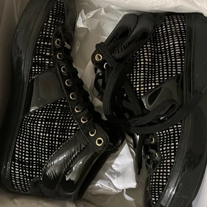 Jimmy Choo Hi Tops Black Gold Uk 8 - Picture 1 of 5