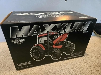 ERTL Case IH MAXXUM MX120 Farm Show Edition Tractor NEW IN BOX 1/16 scale - Image 1 of 4