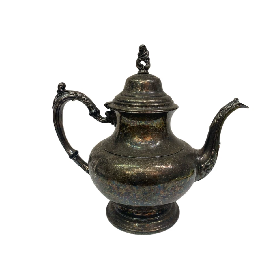 Vintage Oneida Silver Plated Teapot. Beautifully Patinated With Ornate Handle - Image 1 of 4