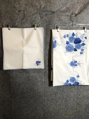 Juego de mantel floral azul blanco con 8 servilletas apliques bordados flores Foto 1 de 4