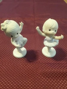 Ballerina Statutes Porcelain, Set of 2, Youthful Girls, So Pretty, Have Boxes - Picture 1 of 2