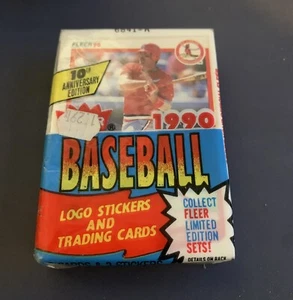 1990 Fleer Baseball Factory Sealed Cello Pack OVER PRODUCED GARBAGE ERA - Picture 1 of 2