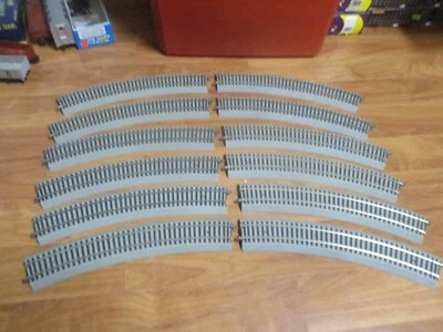 Amer Flyer Fastrak 12x 27"R curves (JM #2) - Image 1 of 2