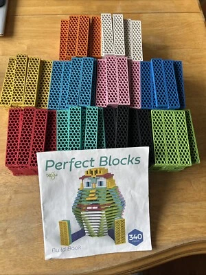 Bloques perfectos TEGU. Bio Blo 336 Piezas Excelente Estado con Libro de Construcción Foto 1 de 4