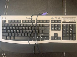 Vintage Gateway KB-0532 PS/2 Wired Keyboard, Black - Picture 1 of 4