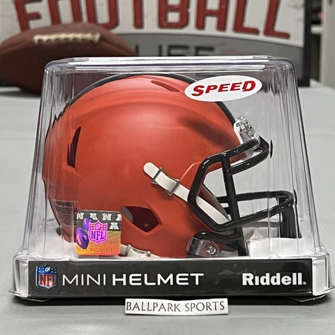 Cleveland Browns Riddell NFL Speed Mini Football Helmet BRAND NEW Cover
