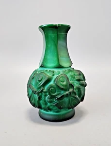 Vintage Desna Tschechische Malachit Glas Knospen Vase mit Schmetterlingen Böhmisch - Bild 1 von 8