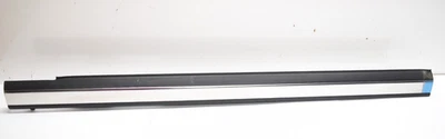 08-14 LINCOLN NAVIGATOR FRONT RIGHT PASSENGER SIDE DOOR BELT WINDOW TRIM OEM E14 - Image 1 of 4