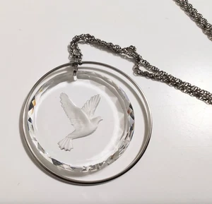 Vintage Glass Pendant chain necklace cut glass intaglio silver tone Hallmark  - Picture 1 of 5