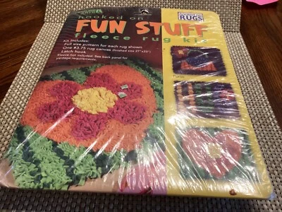 NUEVO Kit de alfombra de lana para artes de ocio enganchado a cosas divertidas con herramienta corazón “adolescente niña” Foto 1 de 4