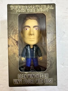 Supernatural Dean Winchester Vinyl Figure with Base - Smols by Culturefly - 3" - Picture 1 of 6