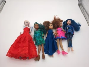 Lot Disney Descendants Dolls  Hasbro- Elsa ++ - Picture 1 of 10