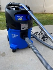 NILFISK ALTO ATTIX 30 Shop Vacuum: Wet/Dry, Std, 8 gal Tank Size, Plastic,  - Picture 1 of 15