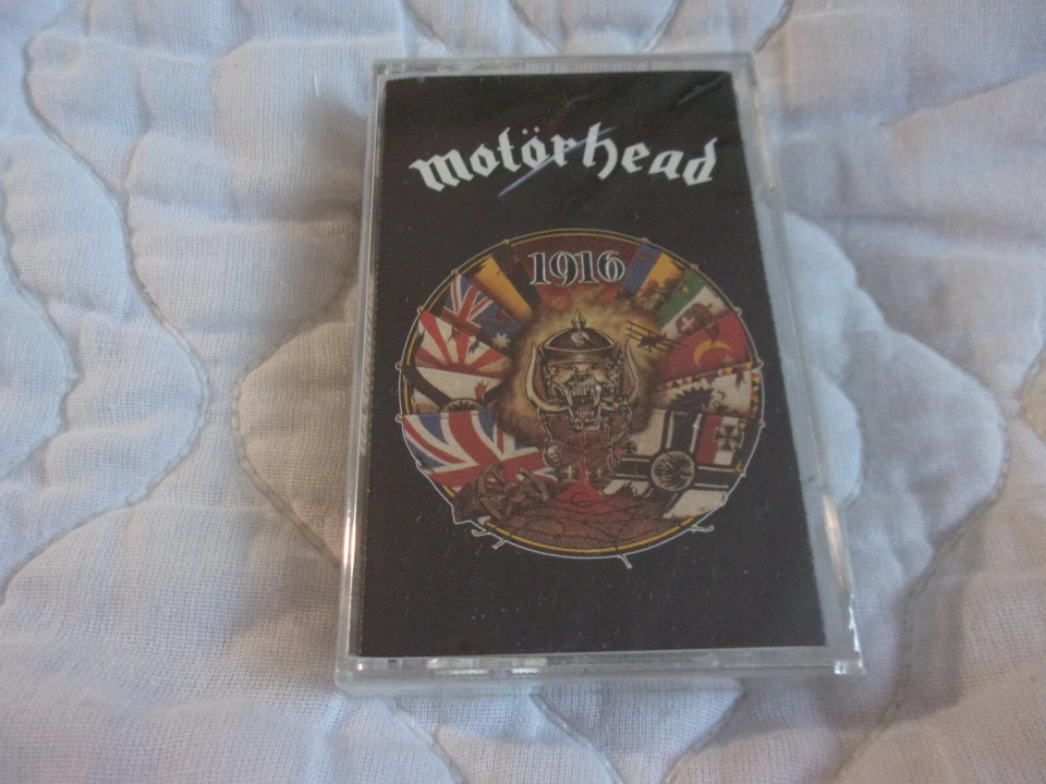 MOTORHEAD 1916 CASSETTE NEW SEALED 1991 HEAVY METAL LEMMY I'M SO BAD + RAMONES - Image 1 of 4