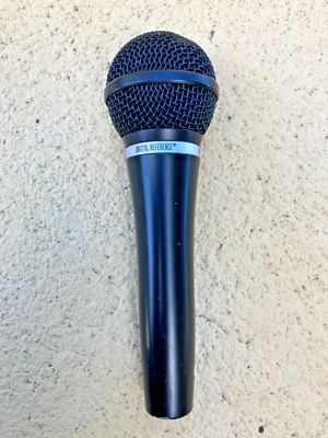 Digital Reference DR-VX1 Vocal Dynamic Microphone - Image 1 of 4