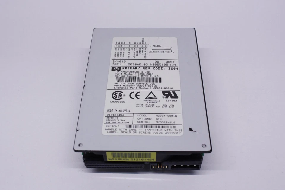 HP A2084-60016 0950-2605 A2084-69016 - 2.1GB 5400RPM Fast Wide SCSI 68-Pin 3.5" - Image 1 of 4
