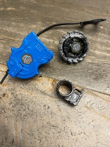 Rock Scorpio T125JB Beyblade con Ripcord y Lanzador Hasbro Metal - Vendedor de EE. UU. - Imagen 1 de 5