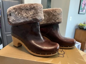 UGG W Lynnea II Chestnut Brown Sherpa Pull-On Studded Leather Boots 1958 W US 10 - Bild 1 von 12