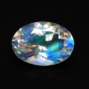 2,25 ct ovaler bemerkenswerter hochwertiger (10 x 7 mm) natürlicher facettierter Regenbogen-Mondstein - Bild 1 von 7