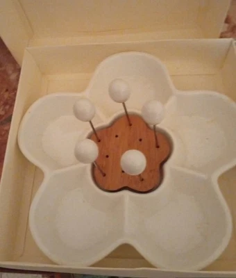 🍸 White Aperitif Serving Set – L’eleganza che accompagna ogni brindisi Foto 1 de 3