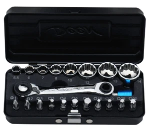 DeeN 1/4SQ Bit & 12-sided Socket Ratchet Set DNCRBS21WWith Metal Case Japan - Picture 1 of 3