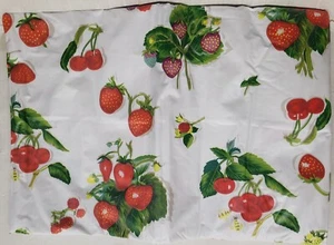 Vinyl Flannel Back Tablecloth,60"x84"Oblong, BERRIES,STRAWBERRIES & MORE,Fairfax - Picture 1 of 16