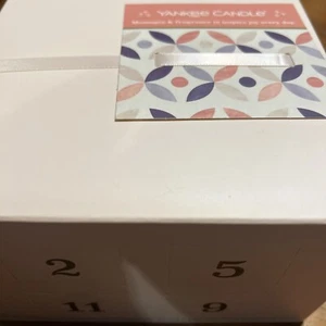 Yankee Candle Sentiments Set Of Tea Lights Box of 12 NEW Tealights - Picture 1 of 1