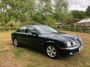 Jaguar S-Type 3.0SE - Genuine 36k - Lady Owner 24 Years - British Racing Green - Picture 1 of 16