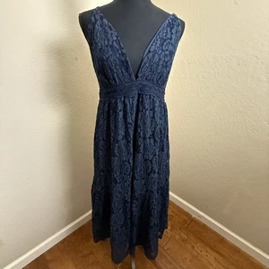 Lulus Navy Blue Lace Midi Dress Plunging V-Neck Crochet Waistband Size M - Picture 1 of 6