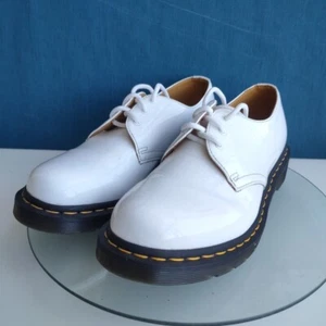 DR MARTENS 1461 WHITE PATENT CROC EFFECT SHOES. UK SIZE 8. WHITE PATENT LEATHER. - Picture 1 of 14