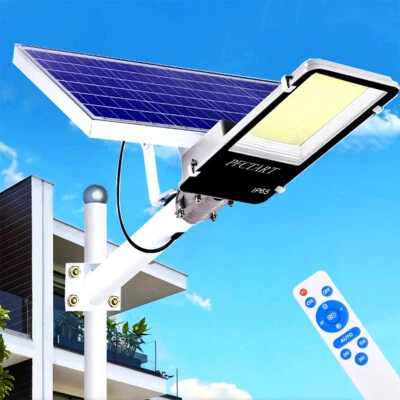 8000W Commercial Solar Street Light Outdoor IP65 Dusk-Dawn Parking Lot Lamp+Pole - Image 1 of 4
