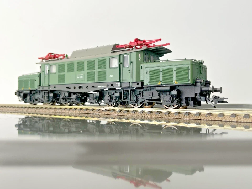 MÄRKLIN 39990 - BR 194 - DB - H0 - DCC - MFX SOUND - (AD-970)