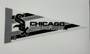 Chicago White Sox Vintage MLB Mini Pennant 9in x4in Felt Banner Flag Baseball - Picture 1 of 3