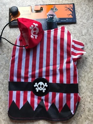 DISFRAZ WALMART Rojo "PIRATA" Cachorro/Perro XSMALL NUEVO CON ETIQUETAS Foto 1 de 3
