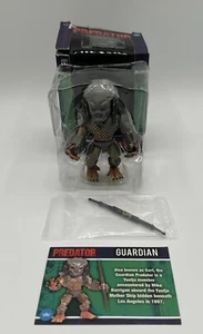 Loyal Subjects Predator Series Guardian Predator with Spear 2/12 Vinyl Figure - Picture 1 of 1