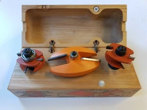 SET TRE FRESE PER ANTINE CMT cod 900.514.11 - d 12 mm - CMT - IN COFANETTO LEGNO - Foto 1 di 5