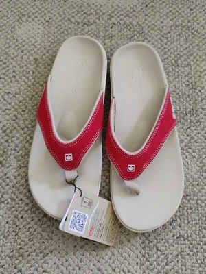 Женские ортопедические шлепанцы Spenco Yumi настоящие красные - 11  - Изображение 1 из 4